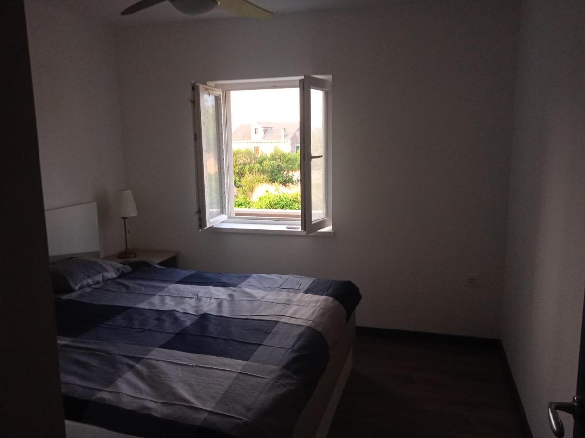 Appartement Anton à Povlja  Extérieur photo