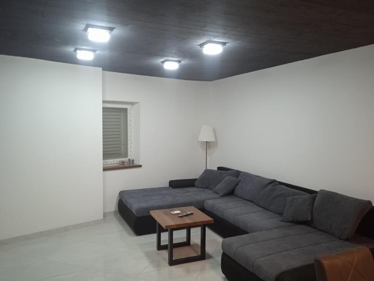 Appartement Anton à Povlja  Extérieur photo