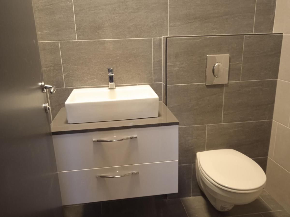 Appartement Anton à Povlja  Extérieur photo