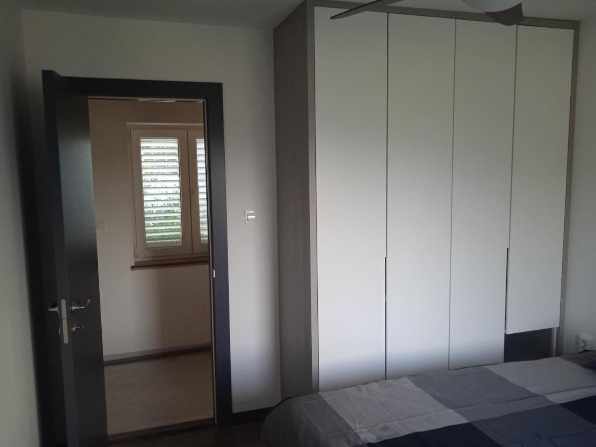 Appartement Anton à Povlja  Extérieur photo